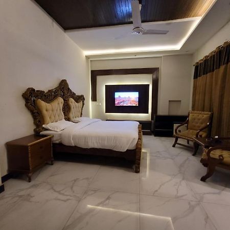 Palm Tree Hotel Lahore Exterior foto